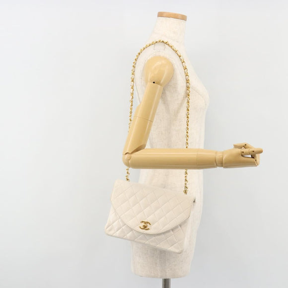 CHANEL Matelasse Ketting Schoudertas Leer Wit Goudkleurige CC Auth 185193A