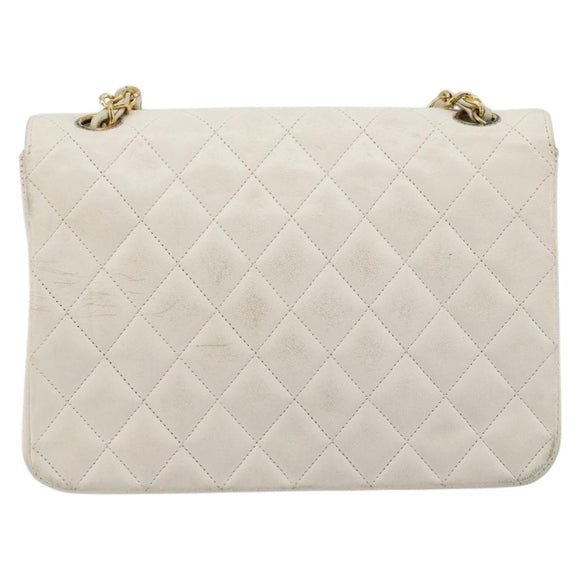 CHANEL Matelasse Chain Shoulder Bag Leather White Gold CC Auth 185193A