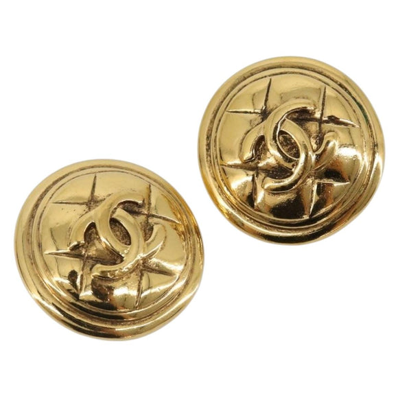 CHANEL Earring metal Gold Tone CC Auth 185221V