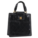 CHANEL Matelasse Hand Bag Patent leather Black Gold CC Auth 185385A-1