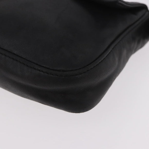FENDI Mamma Baguette Shoulder Bag Leather Black Silver Auth 185435SAV