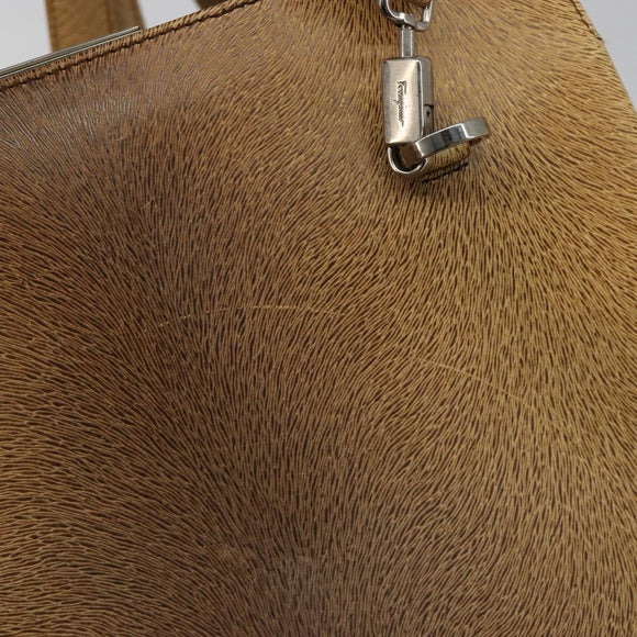 Salvatore Ferragamo Gancini Shoulder Bag Leather Beige Silver Auth 185544