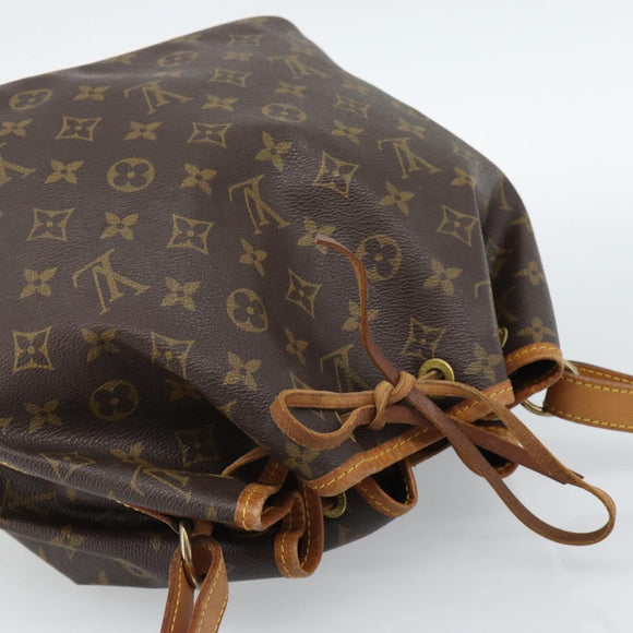 LOUIS VUITTON Monogram Petit Noe Shoulder Bag M42226 LV Auth 185637
