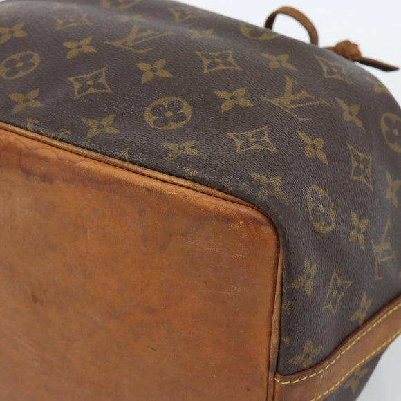 LOUIS VUITTON Monogram Petit Noe Shoulder Bag M42226 LV Auth 185701A