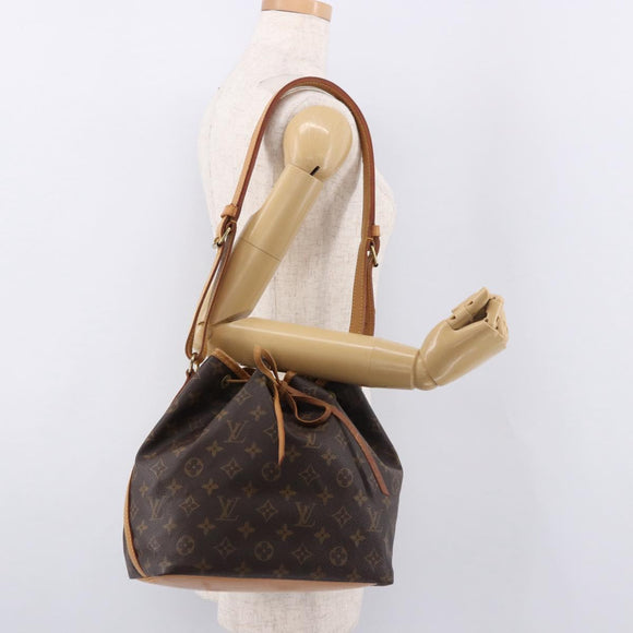 LOUIS VUITTON Monogram Petit Noe Shoulder Bag M42226 LV Auth 185710A