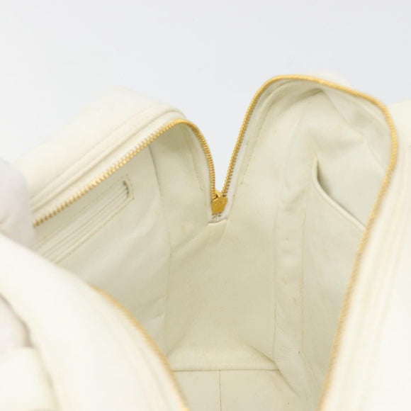 CHANEL Matelasse Hand Bag Canvas White Gold CC Auth 185821A