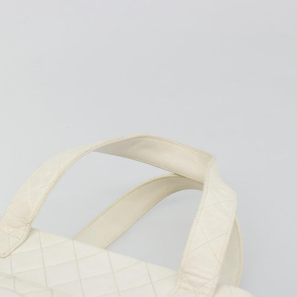 CHANEL Matelasse Hand Bag Canvas White Gold CC Auth 185821A