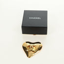CHANEL Brooch metal Gold CC Auth 185845M-12