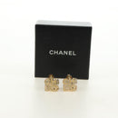 CHANEL Earring metal Beige CC Auth 185855M-18