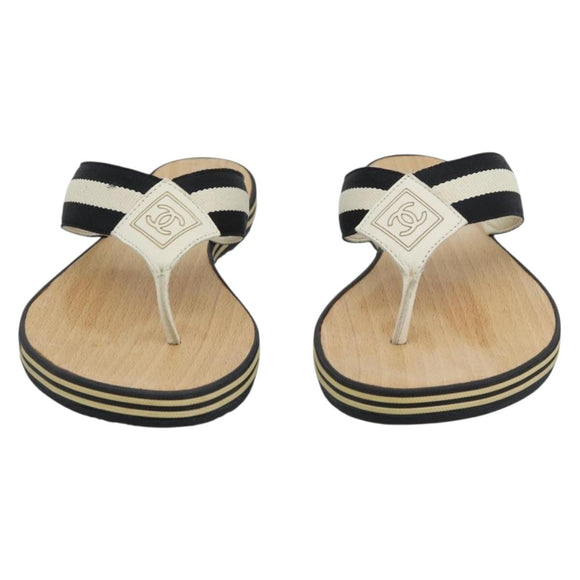 CHANEL COCO Mark Beach Sandals Wood Beige CC Auth 186134M