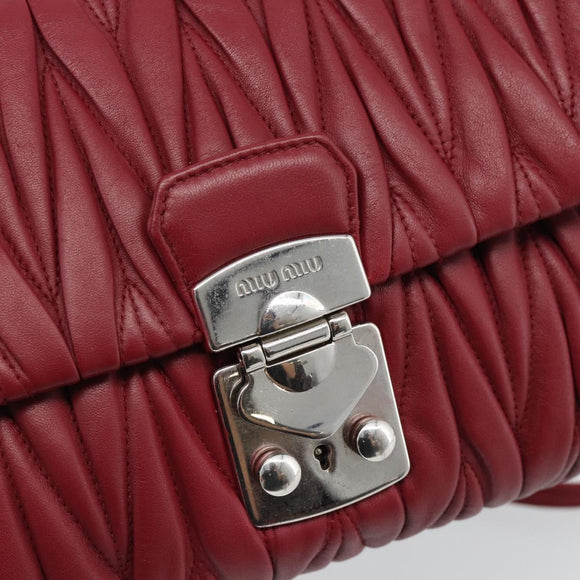 Miu Miu Matelasse Chain Shoulder Bag Leather Red Silver Auth 186223M