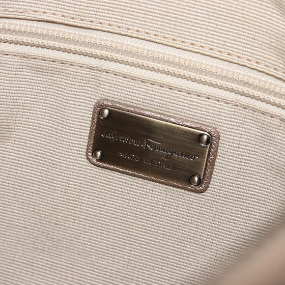 Salvatore Ferragamo Vala Shoulder Bag Leather Champagne Gold Gold Auth 186269A