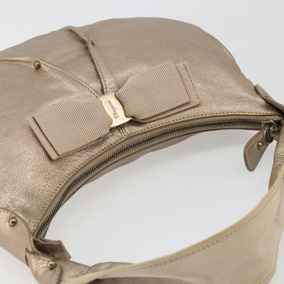 Salvatore Ferragamo Vala Shoulder Bag Leather Champagne Gold Gold Auth 186269A
