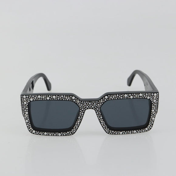 LOUIS VUITTON LV Crush Pearl & Strass Sunglasses plastic Z2396E LV Auth 186416M