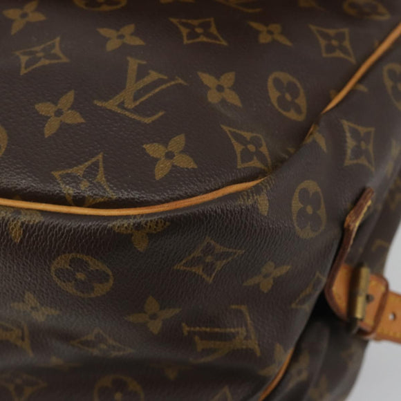 LOUIS VUITTON Monogram Saumur 35 Shoulder Bag M42254 LV Auth 186580