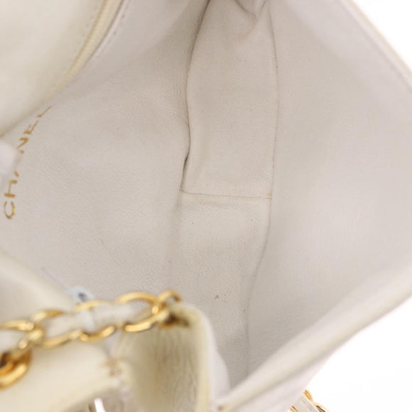 CHANEL Schoudertas met ketting Lamsleer Wit Goudkleurig CC Auth 186589A