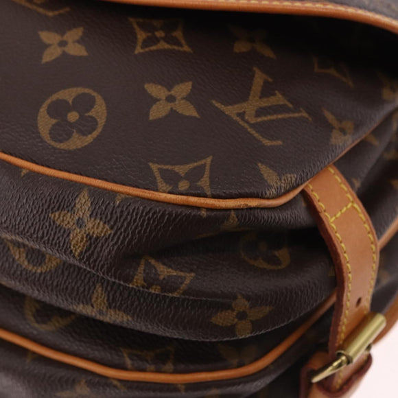 LOUIS VUITTON Monogram Saumur 30 Shoulder Bag M42256 LV Auth 186661A