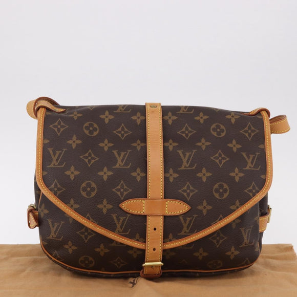 LOUIS VUITTON Monogram Saumur 30 Shoulder Bag M42256 LV Auth 186661A