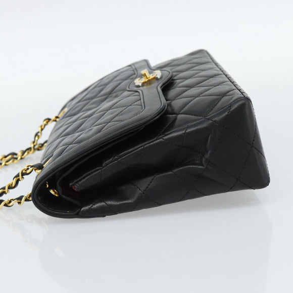 CHANEL Matelasse Chain Bag Lamb Skin Paris Limited Black Gold CC Auth 186838SAV