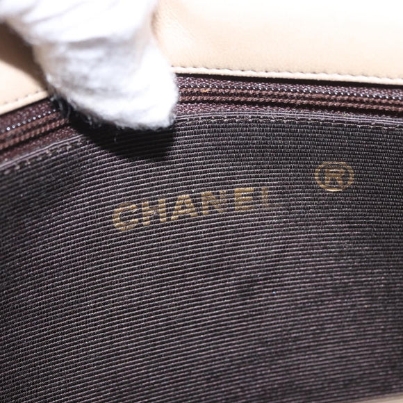 CHANEL Matelasse Chain Shoulder Bag Lamb Skin Beige Gold CC Auth 186875