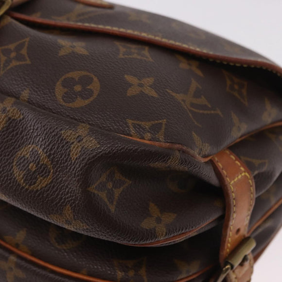 LOUIS VUITTON Monogram Saumur 30 Shoulder Bag M42256 LV Auth 187014
