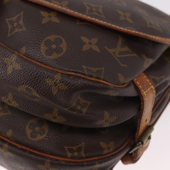 LOUIS VUITTON Monogram Saumur 30 Shoulder Bag M42256 LV Auth 187014