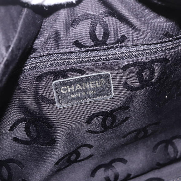 CHANEL Chain Shoulder Bag Caviar Skin Black Gold CC Auth 187048SAV