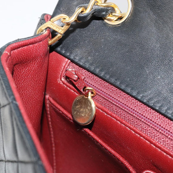 CHANEL Matelasse Chain Shoulder Bag Lamb Skin Black Gold CC Auth 187092SAM