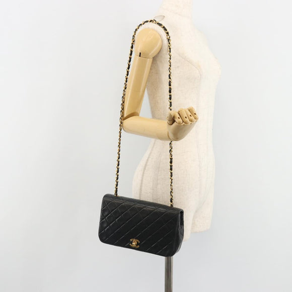 CHANEL Matelasse Chain Shoulder Bag Lamb Skin Black Gold CC Auth 187092SAM