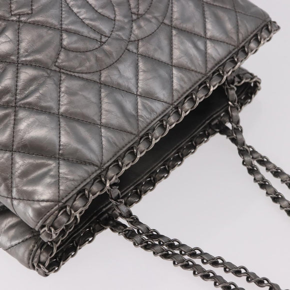 CHANEL Matelasse Chain Me Shoulder Bag Leather Silver CC Auth 187120SAV