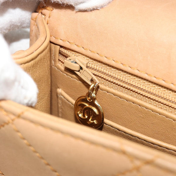 CHANEL Matelasse Shoulder Bag Lamb Skin Beige Gold CC Auth 187187