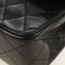 CHANEL Matelasse 25 Double Flap Chain Bag Lamb Skin Gold Black CC Auth 187193SAV-16