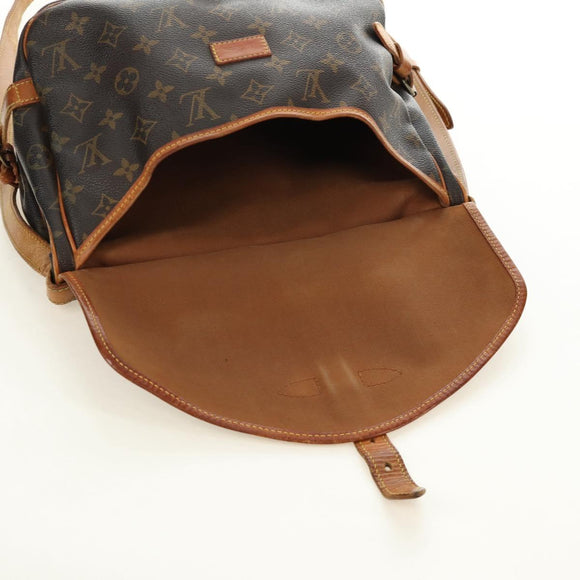 LOUIS VUITTON Monogram Saumur 30 Shoulder Bag M42256 LV Auth 187218