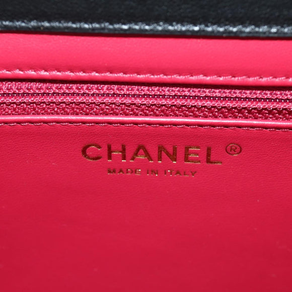 CHANEL Matelasse Chain Shoulder Bag Lamb Skin Black Gold CC Auth 187319SM