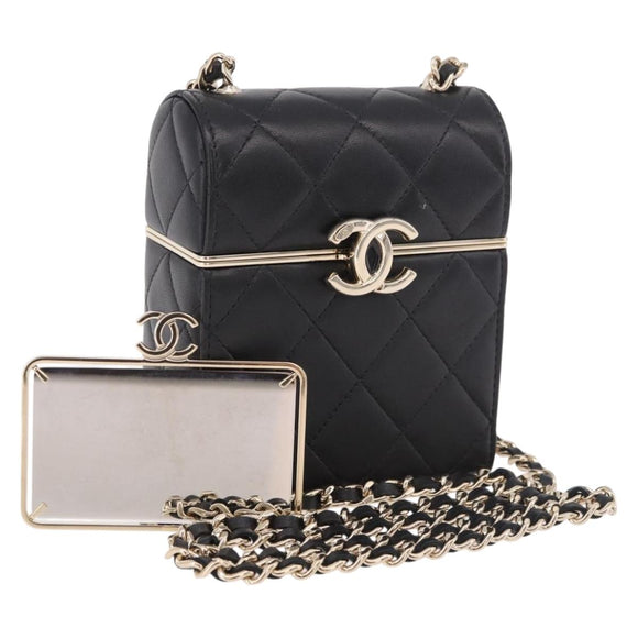 CHANEL Matelasse Chain Shoulder Bag Lamb Skin Black Gold CC Auth 187480SAM