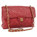 CHANEL Matelasse Chain Shoulder Bag Patent leather Red Gold CC Auth 187496-1
