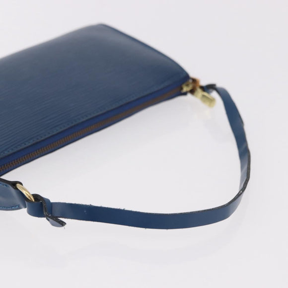 LOUIS VUITTON Epi Pochette Accessoires Pouch Blue M52985 LV Auth 187669