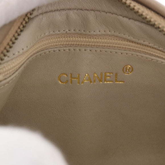 CHANEL Matelasse Pouch Lamb Skin Beige Gold CC Auth 187733A