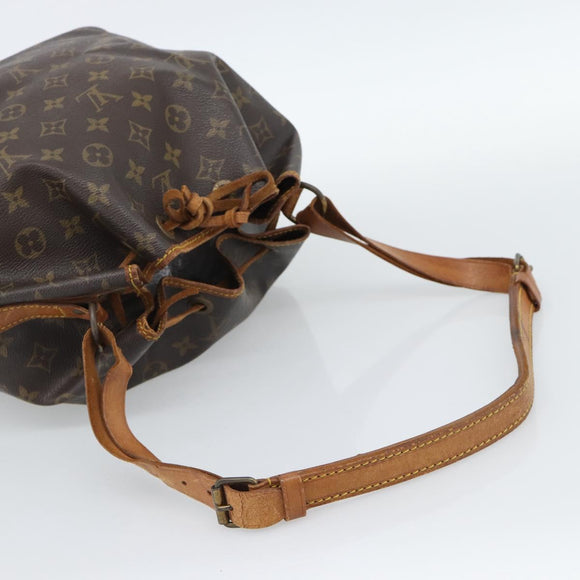 LOUIS VUITTON Monogram Petit Noe Shoulder Bag M42226 LV Auth 187788
