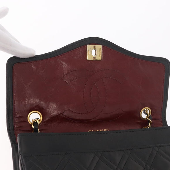 CHANEL Matelasse Chain Shoulder Bag Lamb Skin Black Gold CC Auth 188003A