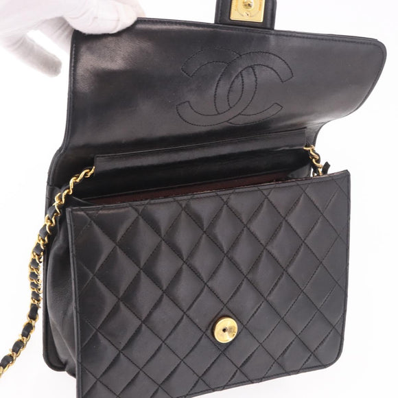 CHANEL Matelasse Chain Shoulder Bag Lamb Skin Black Gold CC Auth 188005