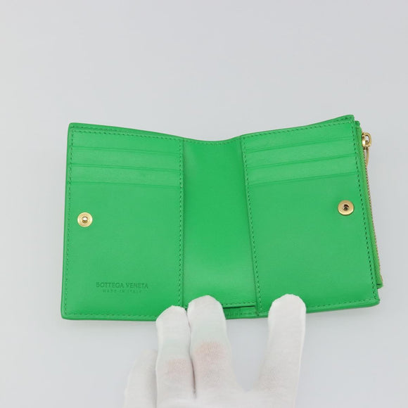 BOTTEGA VENETA MAXI INTRECCIATO Cassette Wallet Leather Green Auth 188052A