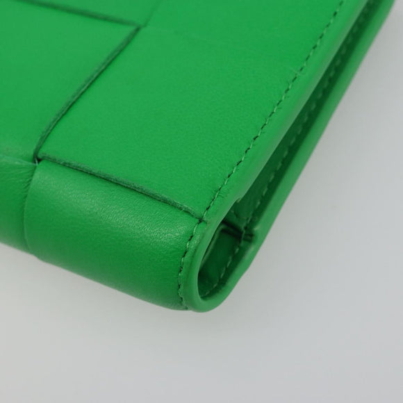 BOTTEGA VENETA MAXI INTRECCIATO Cassette Wallet Leather Green Auth 188052A