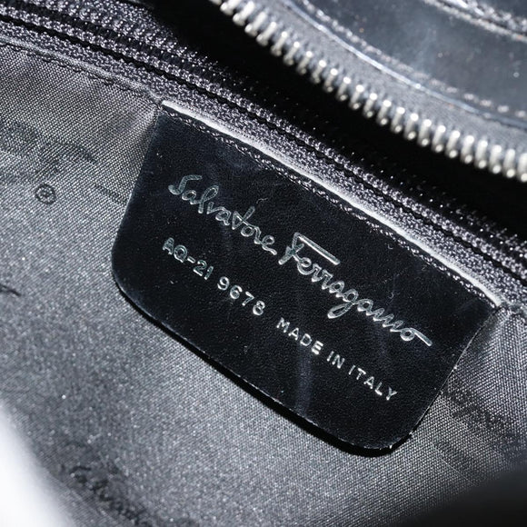 Salvatore Ferragamo Shoulder Bag Harako leather Black Silver Auth 188284A