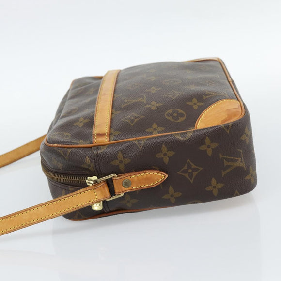 LOUIS VUITTON Monogram Trocadero 30 Schoudertas M51272 LV Auth 188307