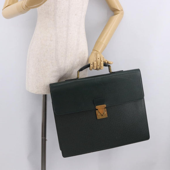LOUIS VUITTON Taiga Robusto 2 Hand Bag Epicea M3104P LV Auth 188346