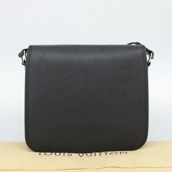LOUIS VUITTON Taiga Andrei Shoulder Bag Ardoise M32482 LV Auth 188427V