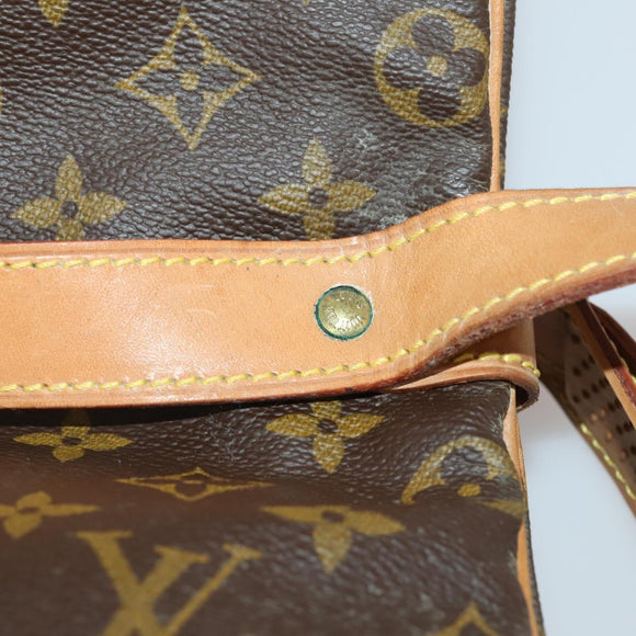 LOUIS VUITTON Monogram Saumur 43 Shoulder Bag M42252 LV Auth 188476