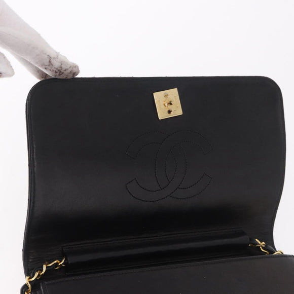 CHANEL Matelasse Single Flap Chain Bag Lamb Skin Black Gold CC Auth 188478