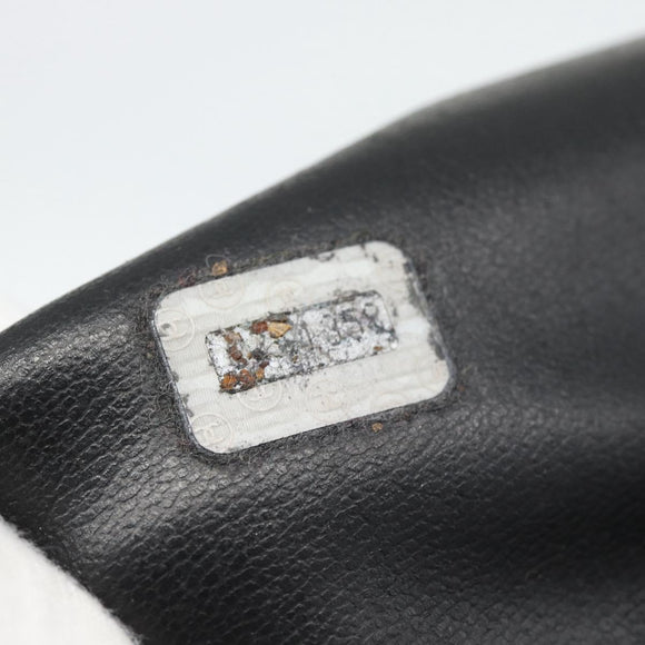 CHANEL Shoulder Bag Leather Brown Gold CC Auth 188488